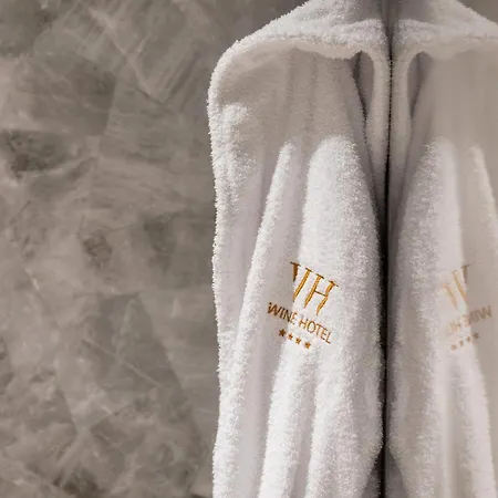 The Wine 4* Rhodes City